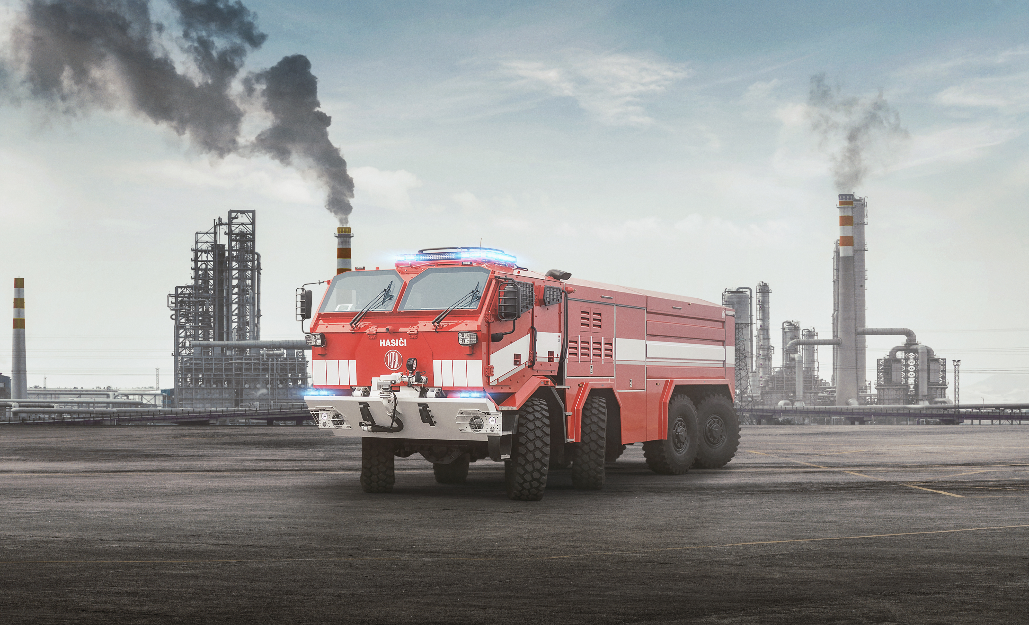 TATRA_TITAN_8x8_firefighting_armoured_CZS40.jpg